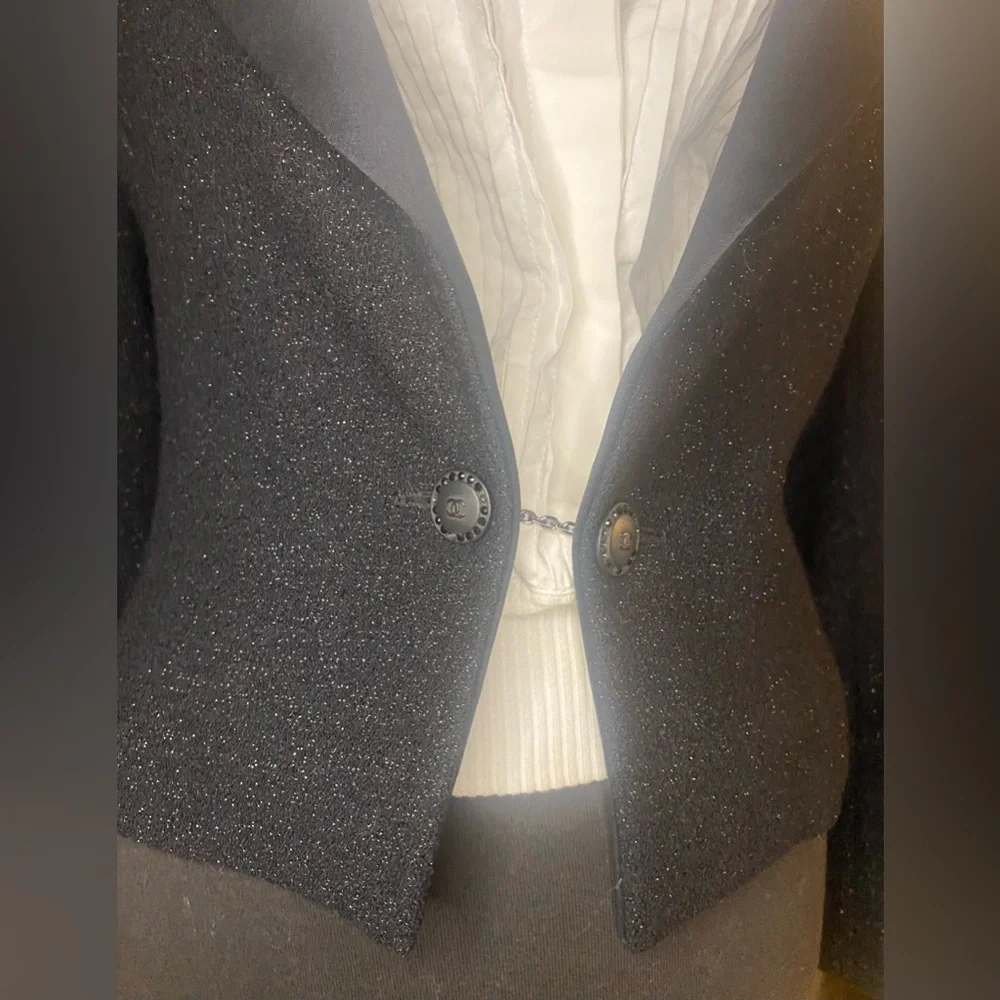 RARE Chanel 05P Shimmer Blazer Crystal CC Chain Link Button Jacket Black